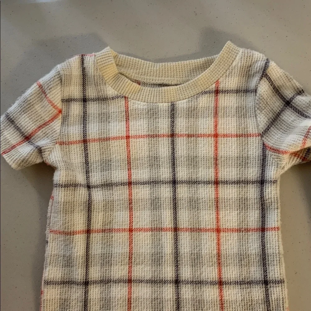 BearPaw Window Pane Plaid Waffle Knit Size 24 Months 2 PC Pajama Set Red Black